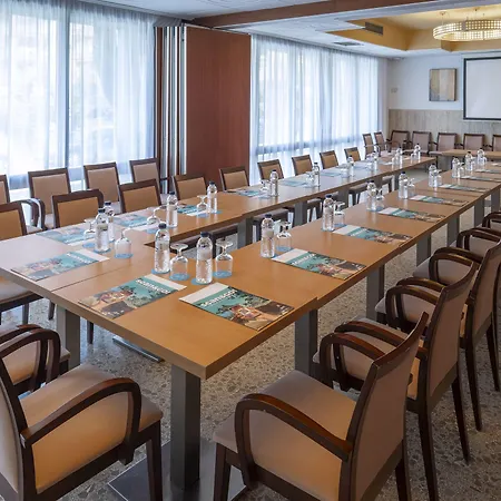 Ght Oasis Park & Otel 4*