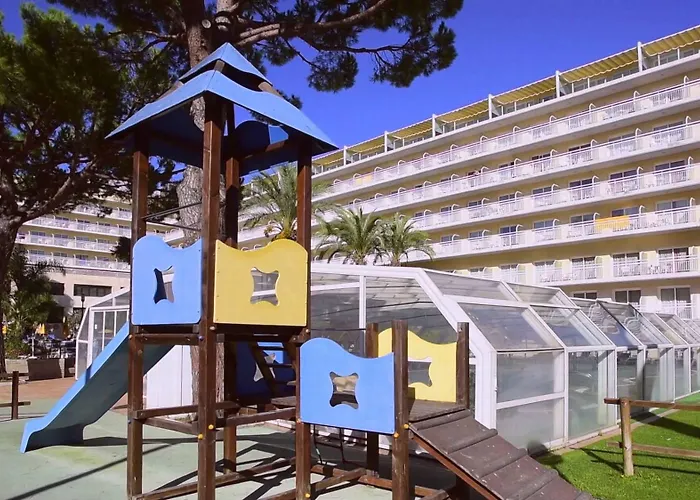 Otel Ght Oasis Park & 4*
