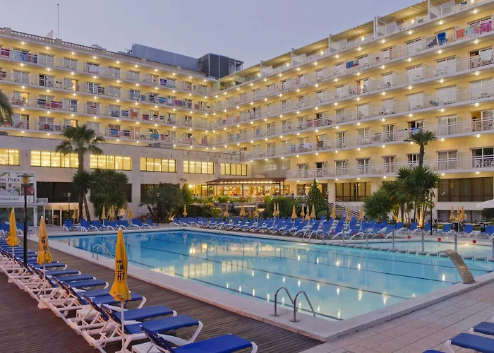Otel Ght Oasis Park & 4*