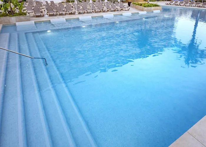 Otel Ght Oasis Park & 4*
