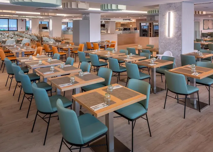 Otel Ght Oasis Park & 4*