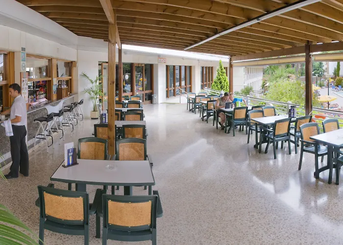 Otel Ght Oasis Park & 4*