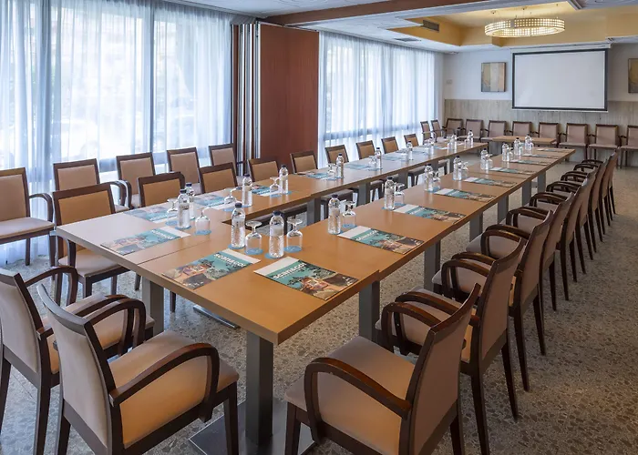 Ght Oasis Park & Otel 4*