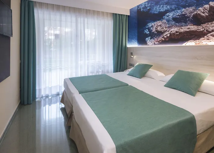 Ght Oasis Park & 4* Lloret de Mar