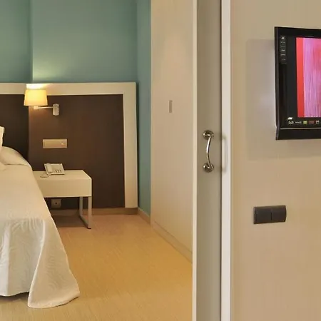 Ξενοδοχείο Ght Oasis Park & 4*