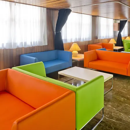 Ght Oasis Park & リョレート・デ・マル